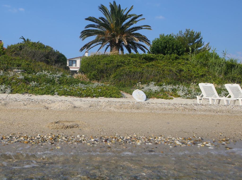 Beach Front Chanioti Polikhronon Exteriör bild